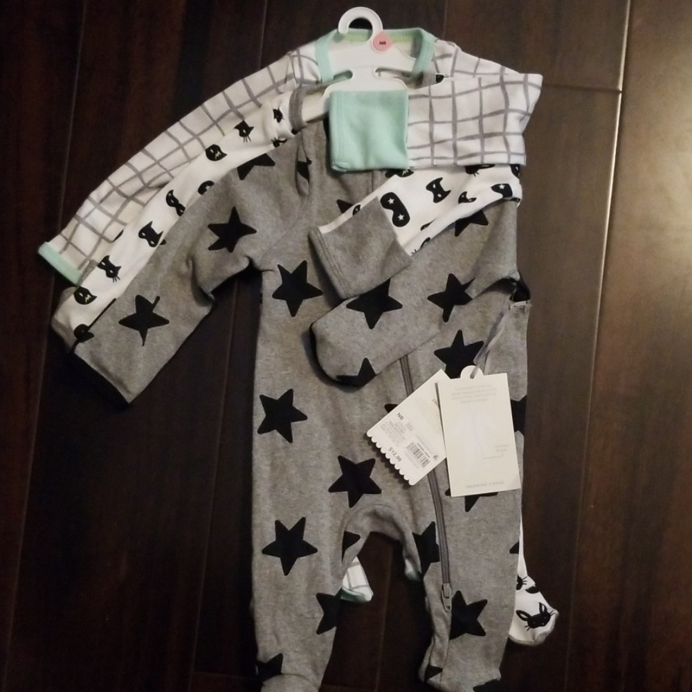 Cloud island long sleeve footed pajamas